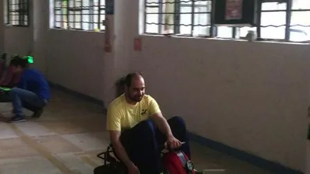 Mais novo carrinho elétrico infantil de pedal para drift louco e kart